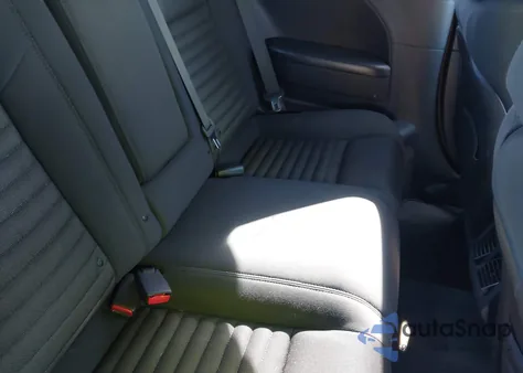 2013 Dodge Challenger Sxt z USA, uszkodzony, nr VIN 2C3CDYAG3DH616289